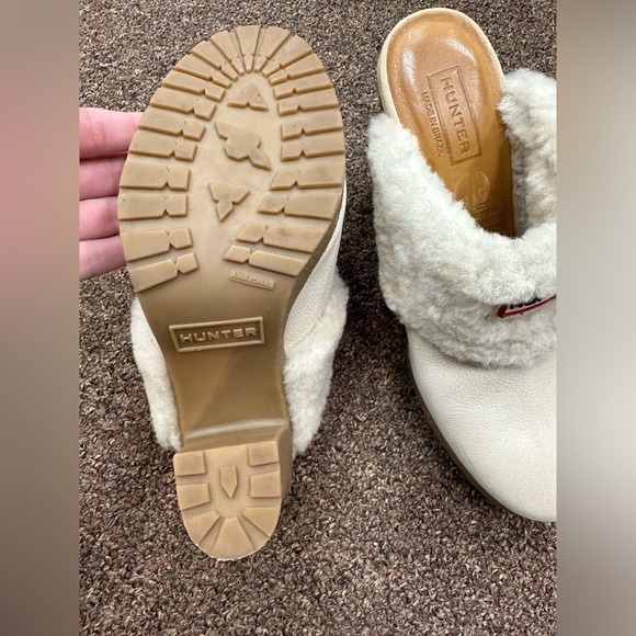 Hunter fur lined Heel - Picture 3 of 5